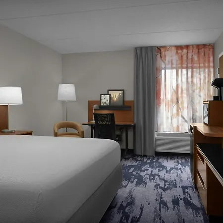 Fairfield By Marriott Inn And Suites Winston-Salem Hanes Mall