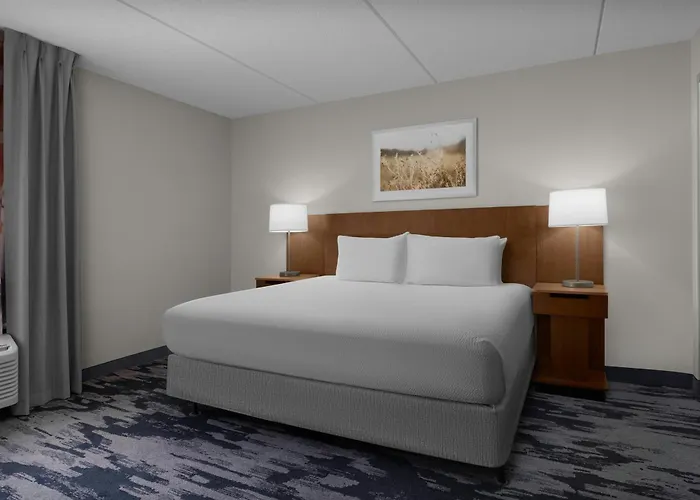 Fairfield By Marriott Inn And Suites Winston-Salem Hanes Mall 3*