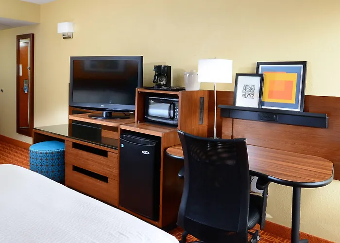 Fairfield By Marriott Inn And Suites Winston-Salem Hanes Mall Winston-Salem