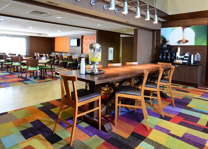 Fairfield By Marriott Inn And Suites Winston-Salem Hanes Mall 3*