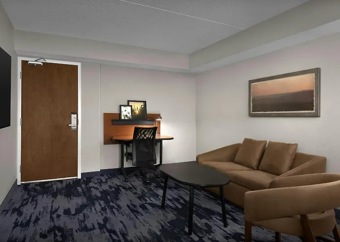 Fairfield By Marriott Inn And Suites Winston-Salem Hanes Mall Hotel Winston-Salem