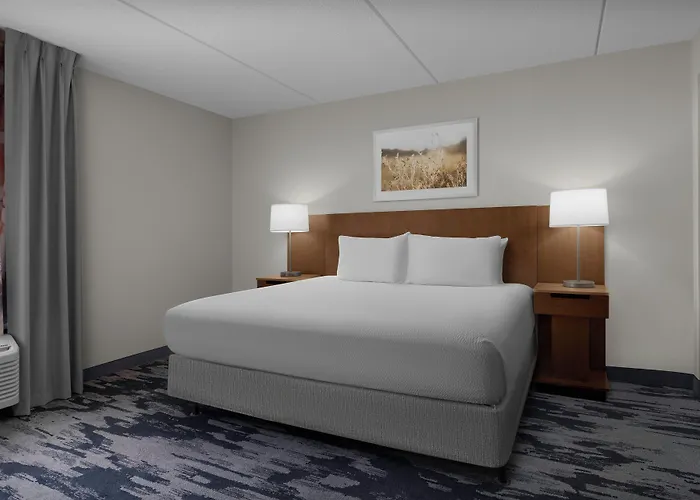 Fairfield By Marriott And Hanes Mall Hotel Winston-Salem